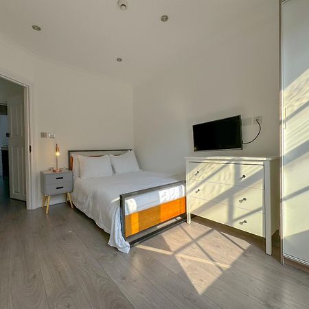 Conway Apartments Londen Buitenkant foto