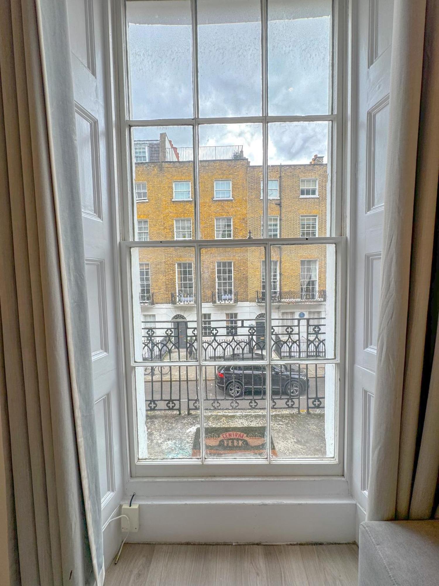 Conway Apartments Londen Buitenkant foto